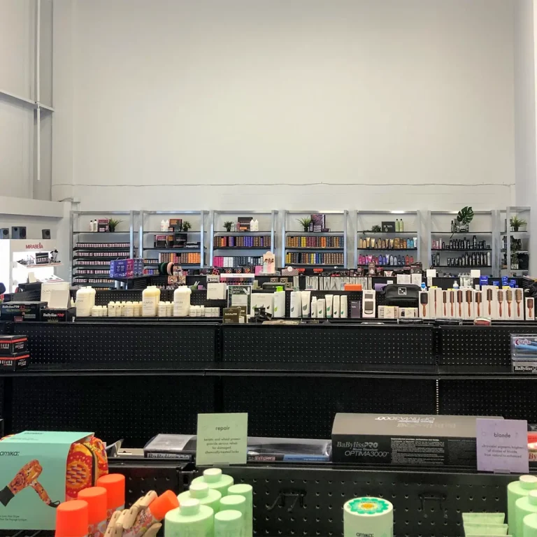 Commercial construction for salons